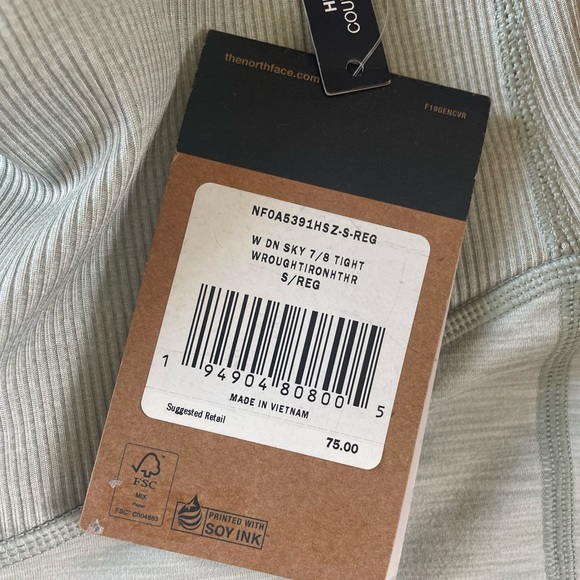 NWT Northface leggings - Picture 3 of 6